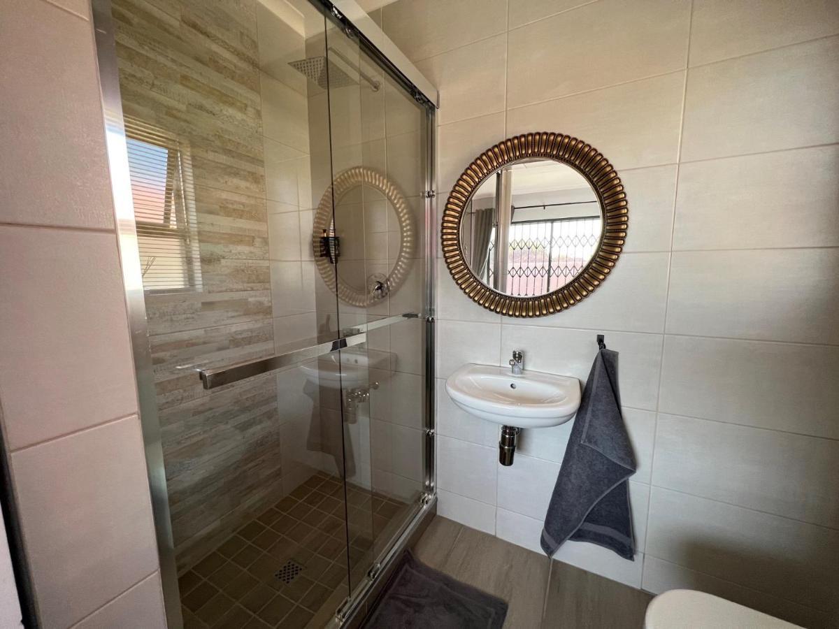 Elephant House, 2 Bedroom House, Next To Pilanesberg And Sun City Mogwase 외부 사진